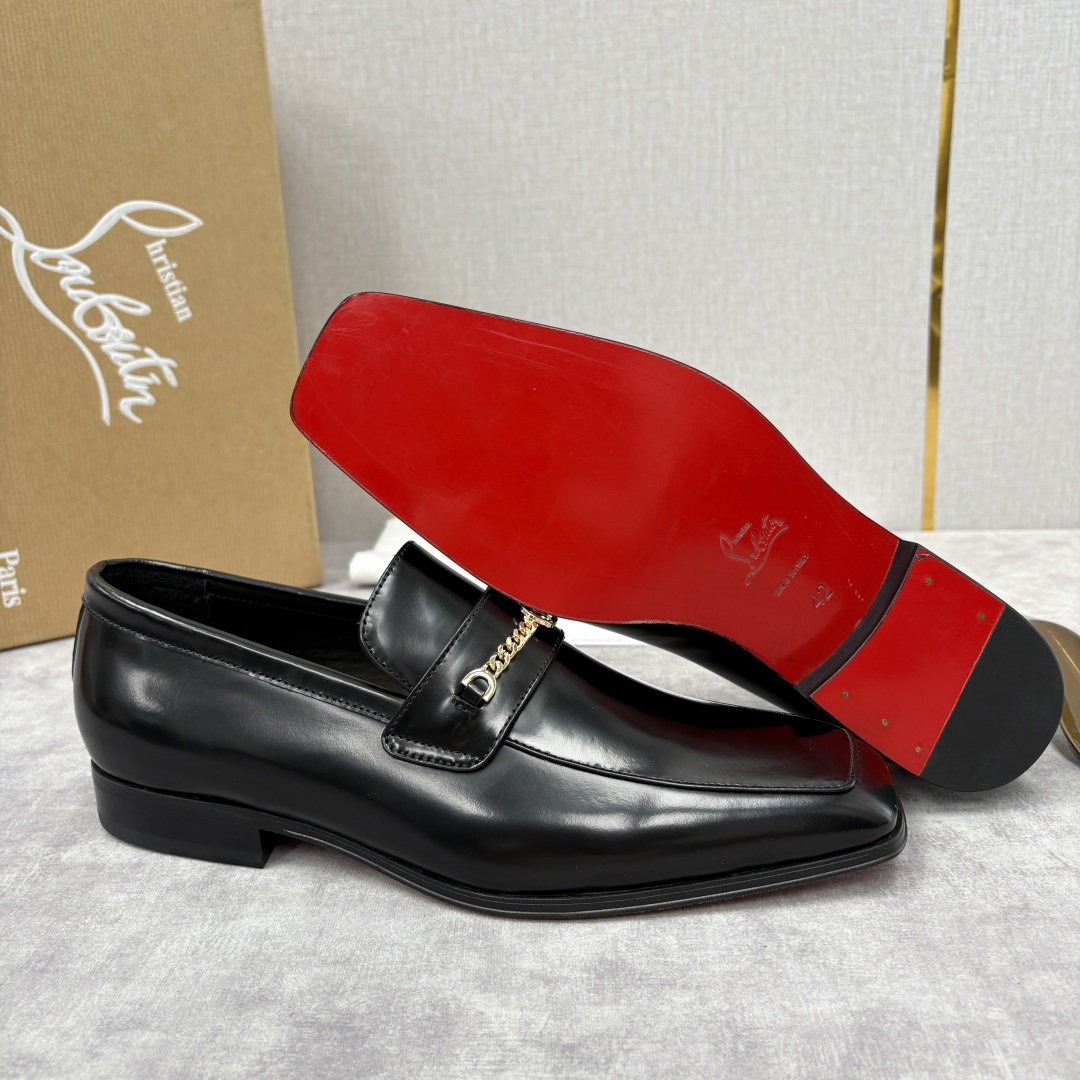 💋💍 CL 新品男士正装鞋乐福皮鞋 Christia* Loubouti* 红底鞋 金属链饰与红底基因的