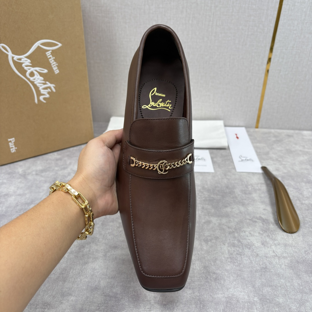 💋💍 CL 新品男士正装鞋乐福皮鞋 Christia* Loubouti* 红底鞋 金属链饰与红底基因的