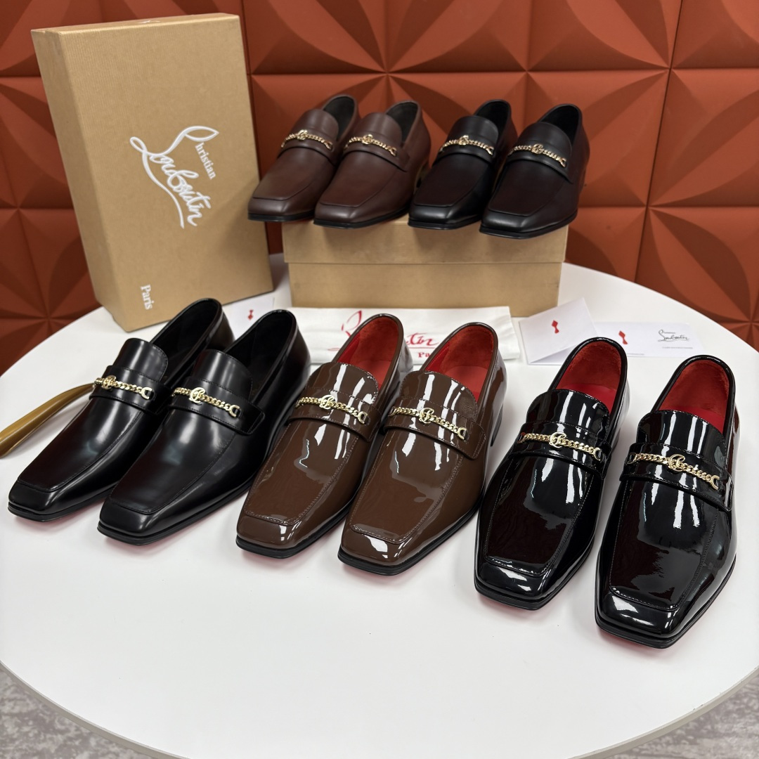 💋💍 CL 新品男士正装鞋乐福皮鞋 Christia* Loubouti* 红底鞋 金属链饰与红底基因的