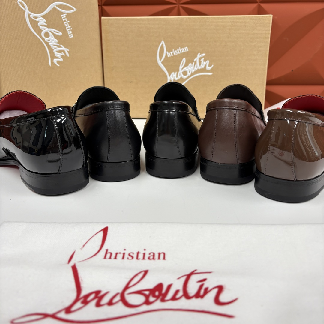 💋💍 CL 新品男士正装鞋乐福皮鞋 Christia* Loubouti* 红底鞋 金属链饰与红底基因的