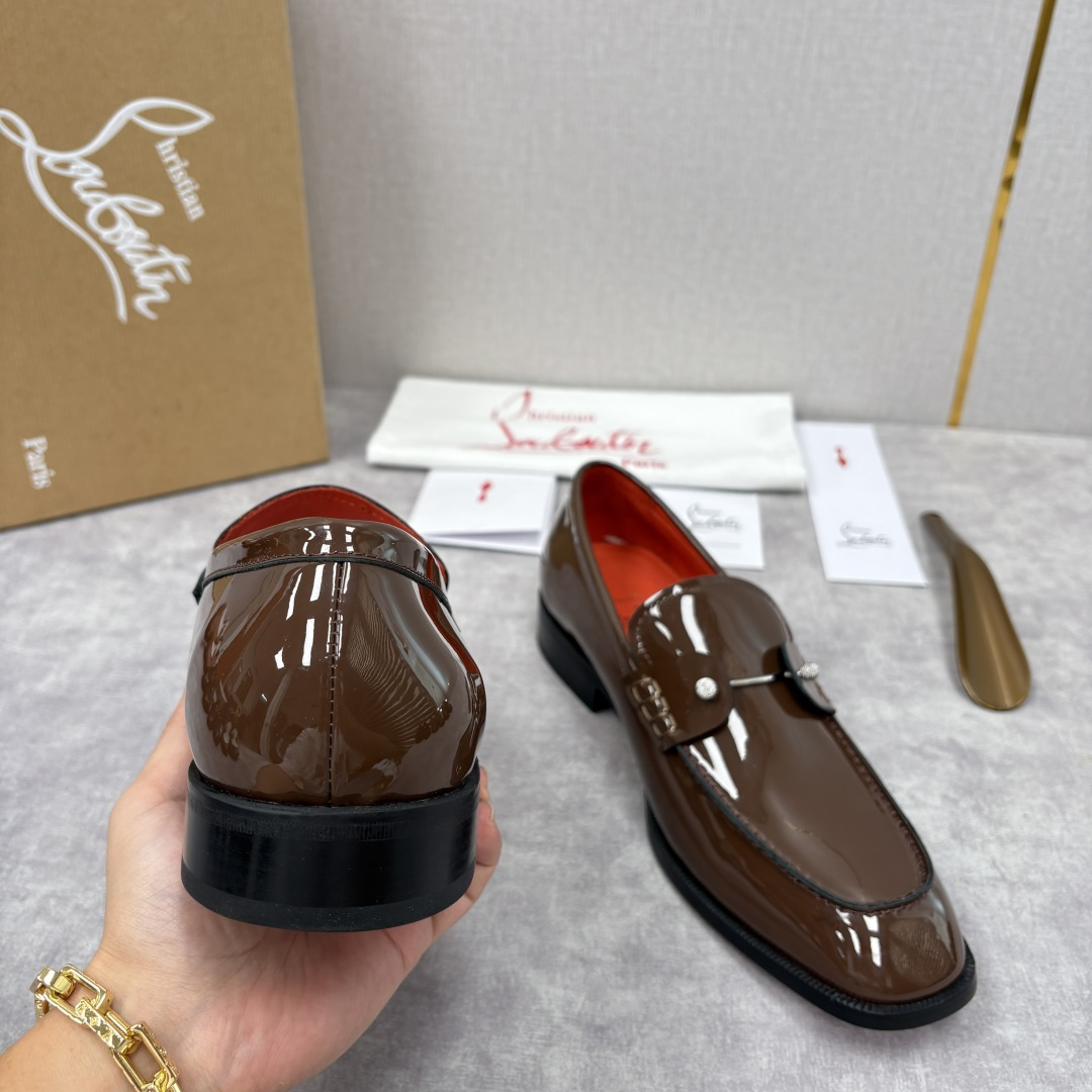 💋💍 CL 新品男士正装鞋乐福皮鞋 Christia* Loubouti* 红底鞋 红底奢雅，重塑休闲正