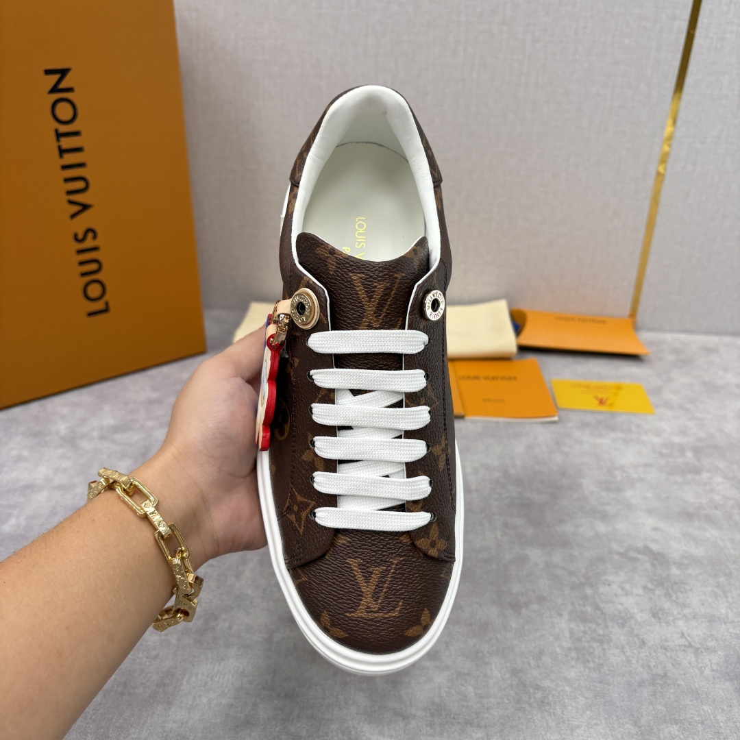 💋💍L家新品 情侣款鞋🤩 Loui*s Vuitto* 路易-威登 2026春夏预系列运动鞋： 经典老花