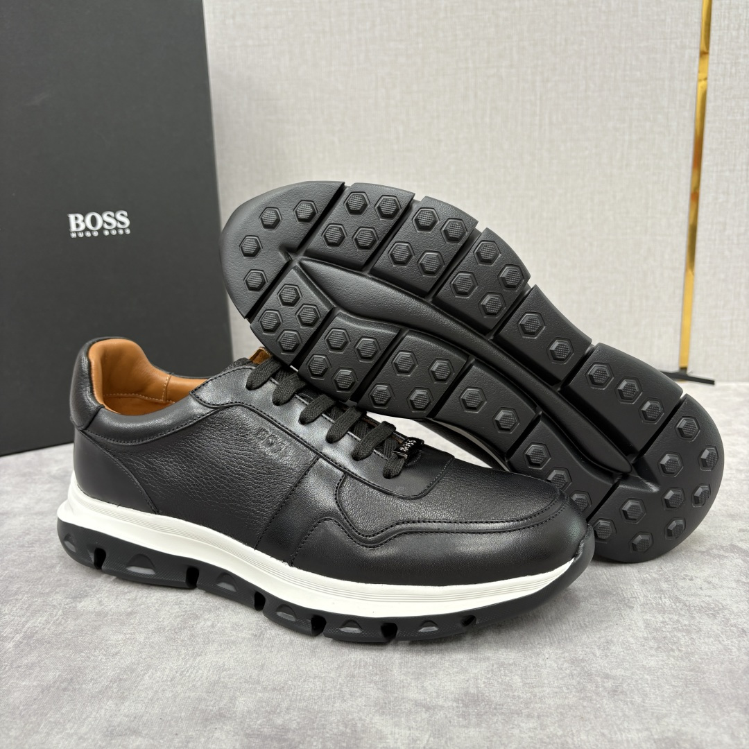 💋💍 HUGO BOSS LEATHER TRAINERS WITH RUBBER OUTSOLE 领先