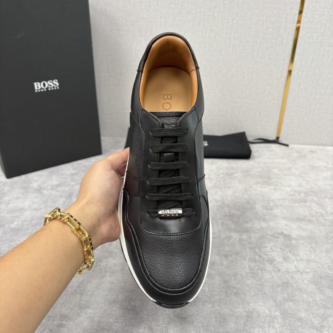 💋💍 HUGO BOSS LEATHER TRAINERS WITH RUBBER OUTSOLE 领先