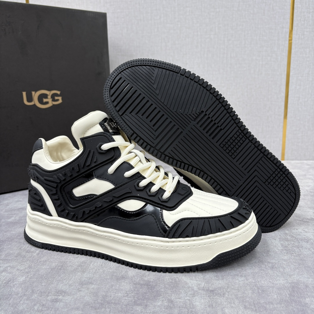 💋💍UGG 新品 男士时尚休闲羊毛鞋！复古厚底老爹鞋 复古潮范与温暖舒适的冬日交响。 它打破了大众对UG