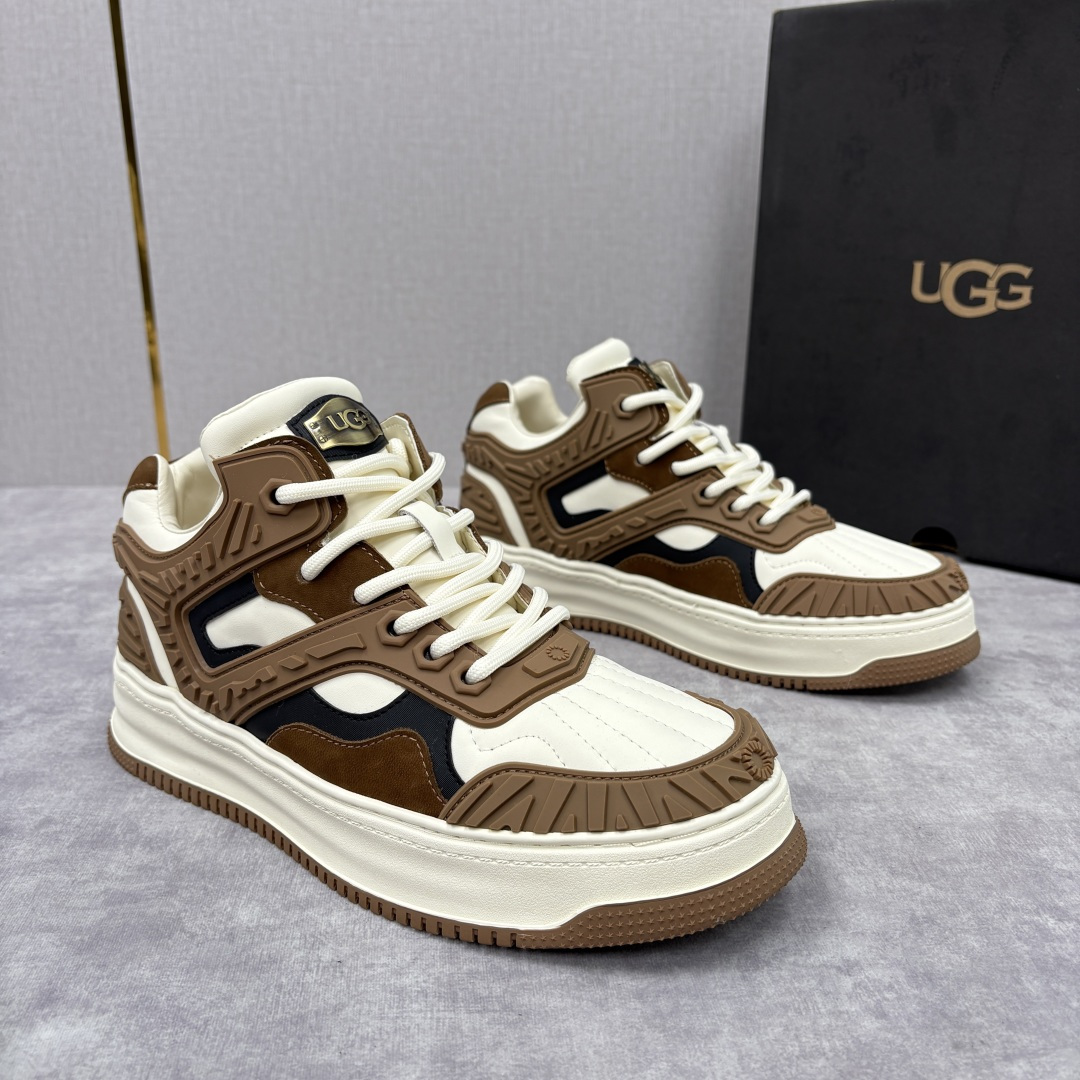 💋💍UG-G 新品 男士时尚休闲羊毛鞋！复古厚底老爹鞋 复古潮范与温暖舒适的冬日交响。 它打破了大众对U