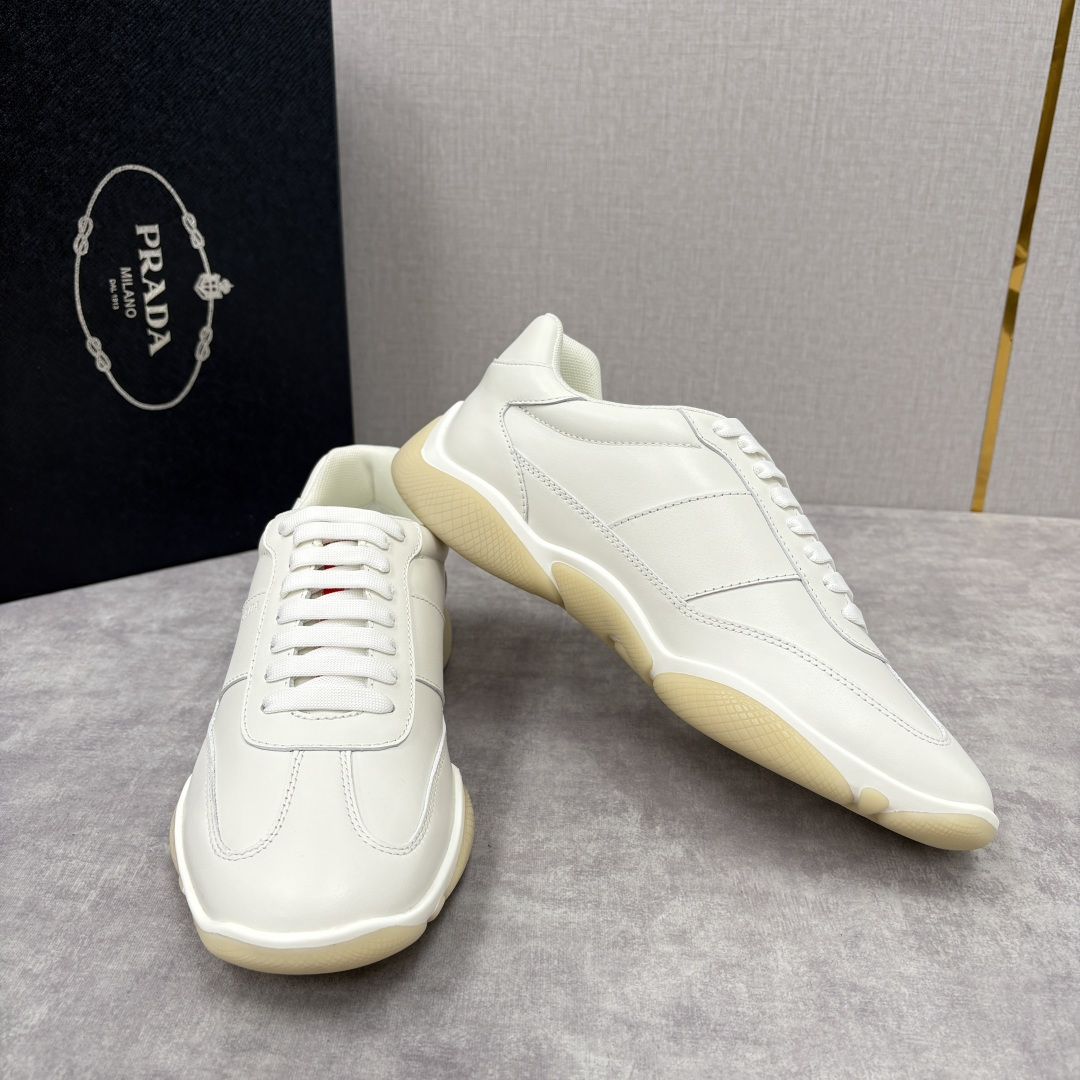 💋💍P 家新品 Prad* 普拉-达 秋季新款男士小牛皮运动鞋出货！ 莞产猛货。当意大利奢侈品牌的精工技