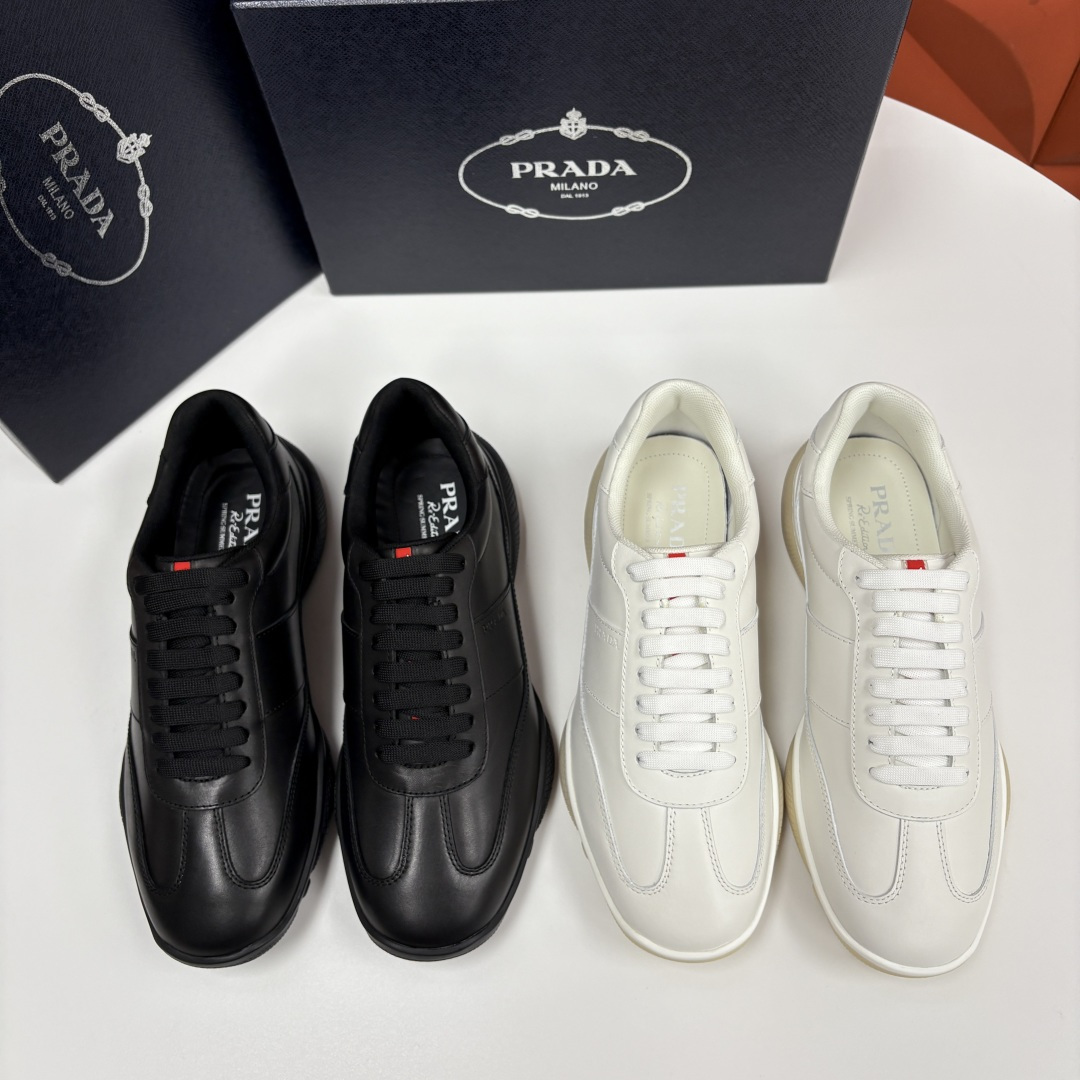 💋💍P 家新品 Prad* 普拉-达 秋季新款男士小牛皮运动鞋出货！ 莞产猛货。当意大利奢侈品牌的精工技