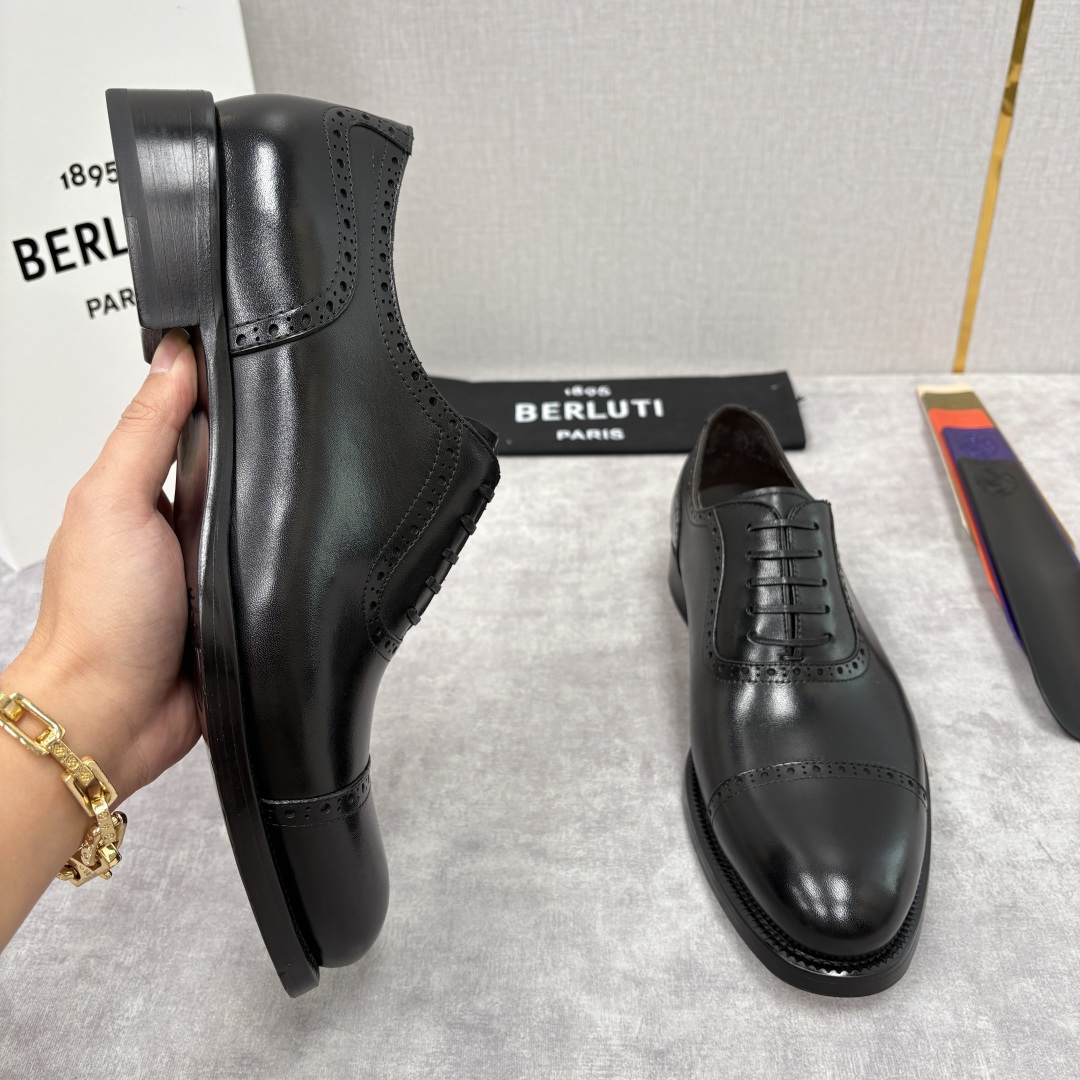 💋💍Berlut* 布鲁提 新款男士手工擦色正装皮鞋上新🆕 鳄鱼纹布洛克牛津鞋的商务与格调的极致融合。甄