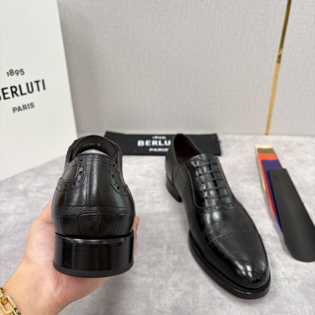 💋💍Berlut* 布鲁提 新款男士手工擦色正装皮鞋上新🆕 鳄鱼纹布洛克牛津鞋的商务与格调的极致融合。甄