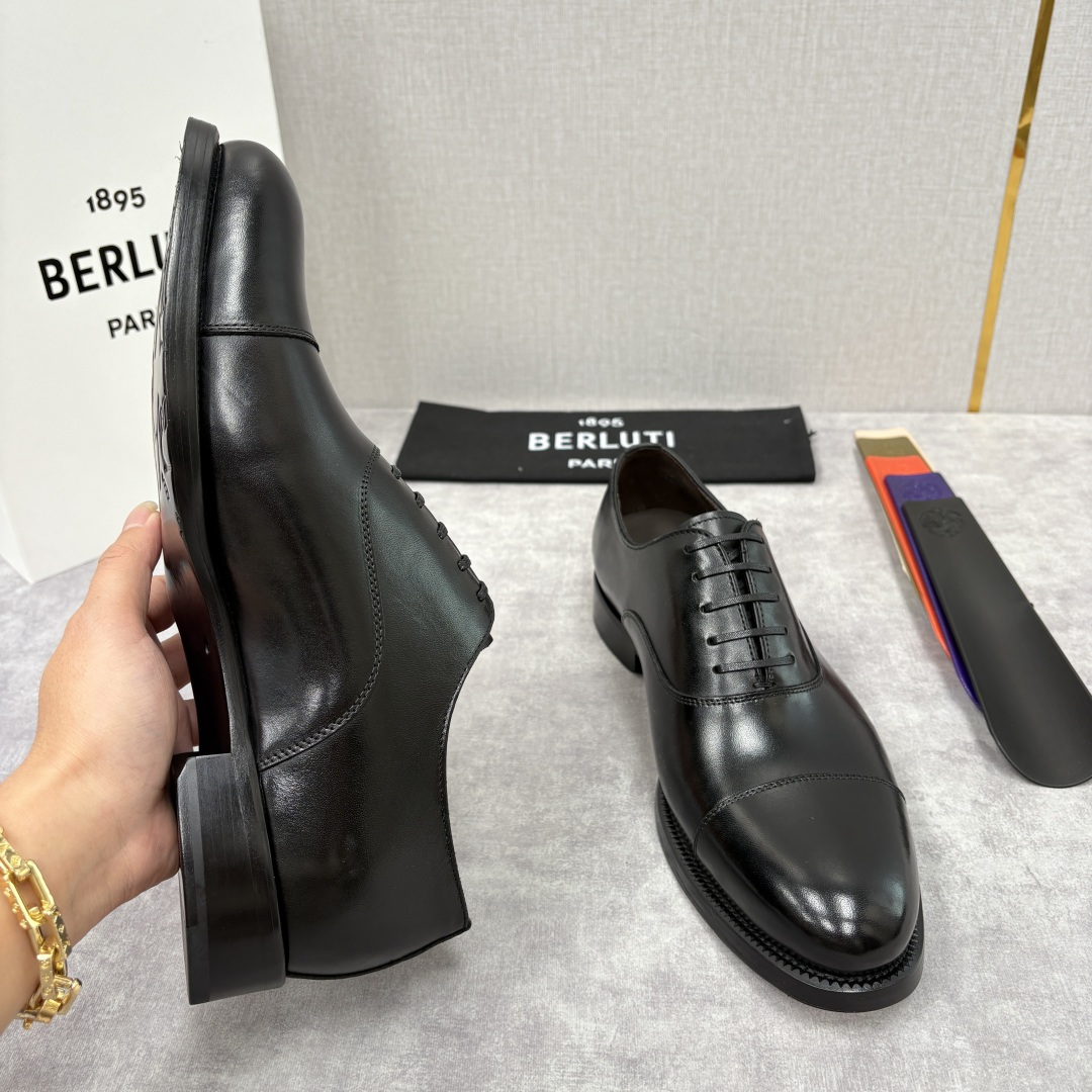 💋💍Berlut* 布鲁提 新款男士手工擦色正装皮鞋上新🆕 鳄鱼纹牛津鞋的商务与格调的极致融合。甄选优质
