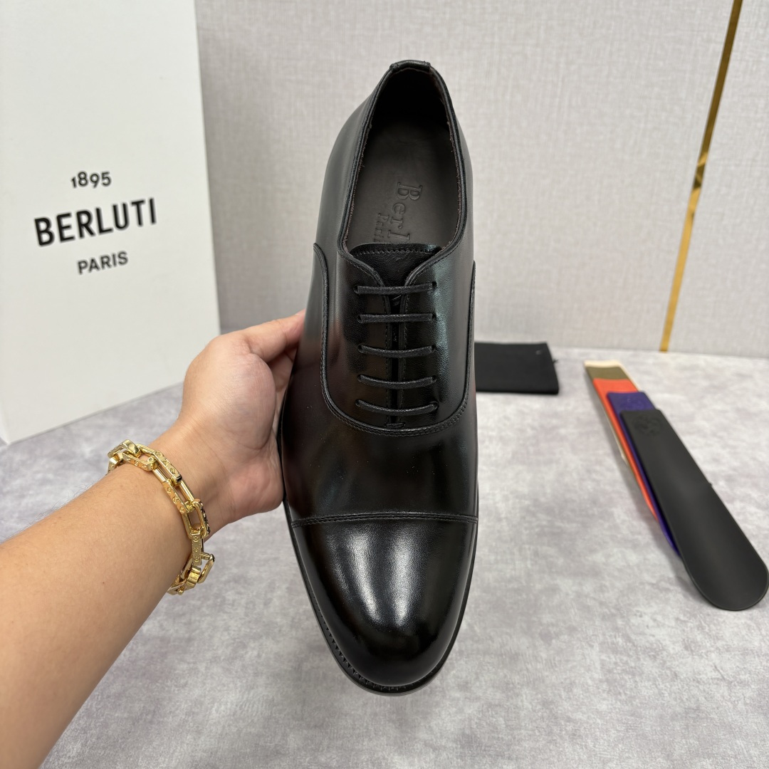 💋💍Berlut* 布鲁提 新款男士手工擦色正装皮鞋上新🆕 鳄鱼纹牛津鞋的商务与格调的极致融合。甄选优质