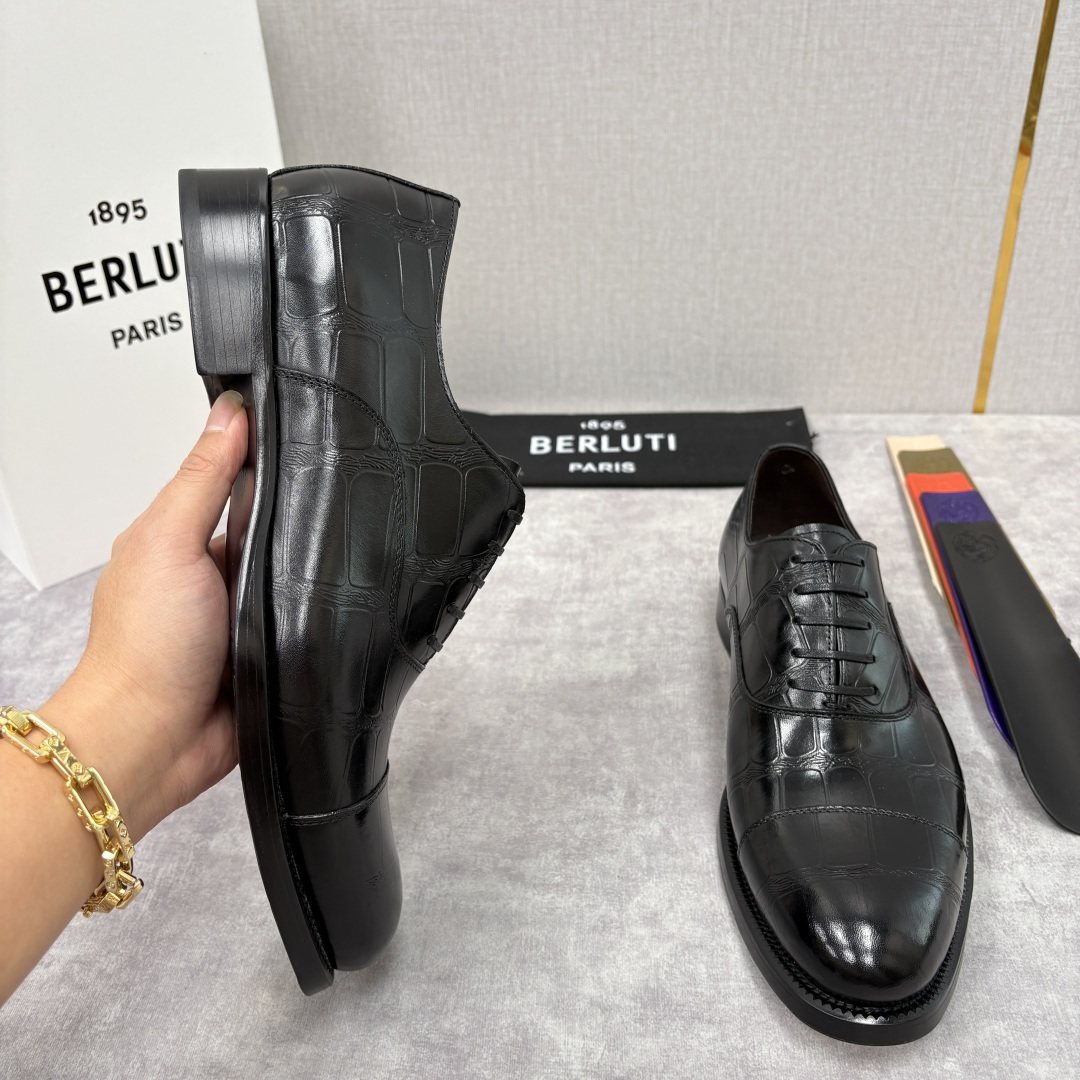 💋💍Berlut* 布鲁提 新款男士手工擦色正装皮鞋上新🆕 鳄鱼纹牛津鞋的商务与格调的极致融合。甄选优质