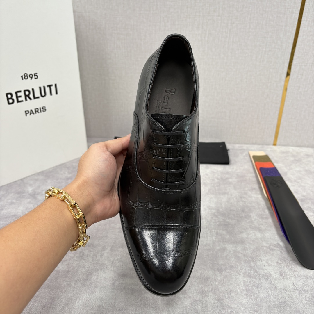 💋💍Berlut* 布鲁提 新款男士手工擦色正装皮鞋上新🆕 鳄鱼纹牛津鞋的商务与格调的极致融合。甄选优质