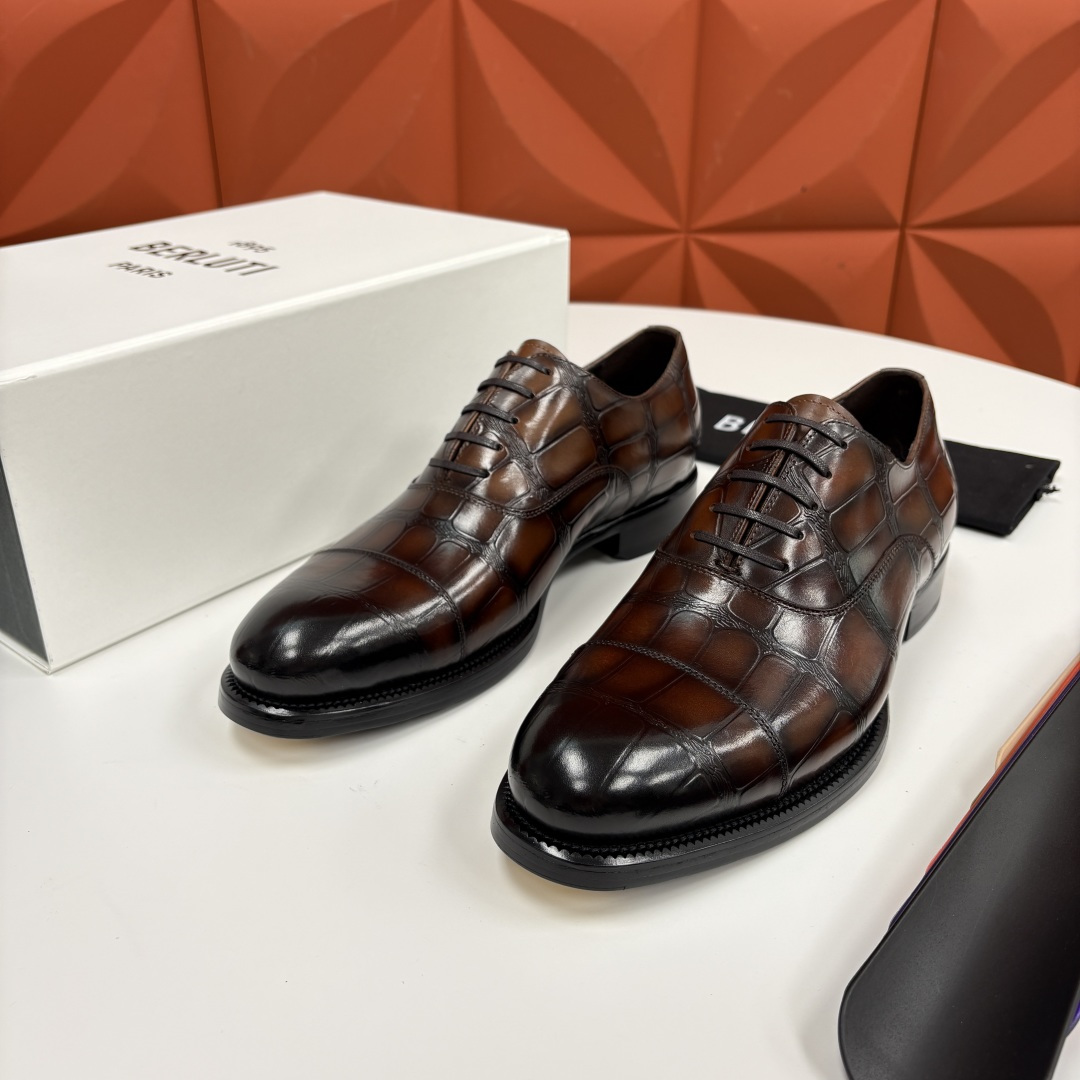 💋💍Berlut* 布鲁提 新款男士手工擦色正装皮鞋上新🆕 鳄鱼纹牛津鞋的商务与格调的极致融合。甄选优质