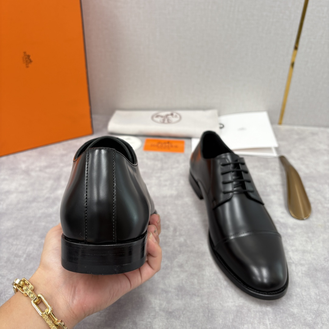 💋💍H家新品 Herme* 爱马-仕 男士三接头牛津鞋正装鞋皮鞋 兼具奢华质感与优雅格调，是商务场合的高