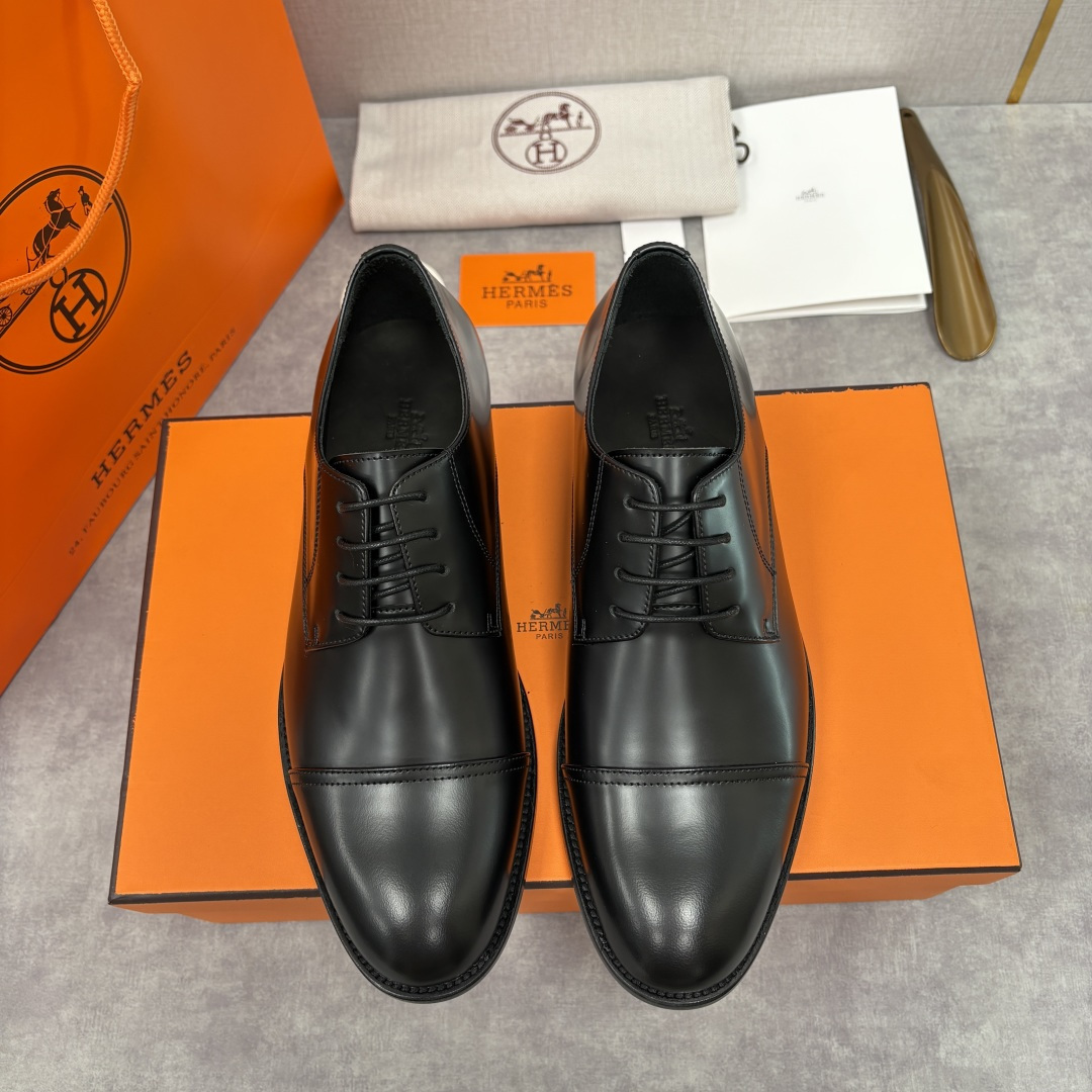 💋💍H家新品 Herme* 爱马-仕 男士三接头牛津鞋正装鞋皮鞋 兼具奢华质感与优雅格调，是商务场合的高