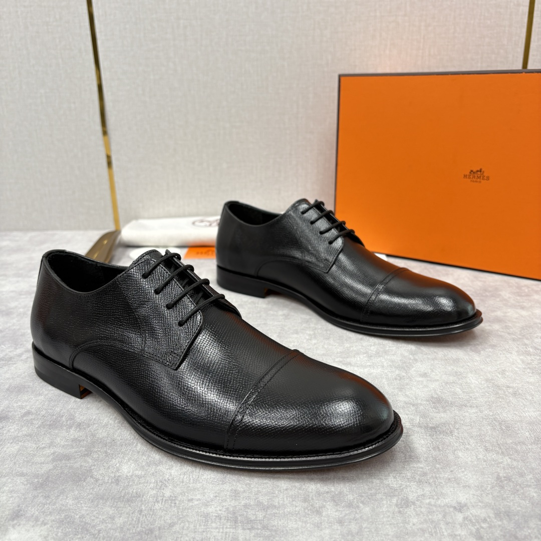 💋💍H家新品 Herme* 爱马-仕 男士三接头牛津鞋正装鞋皮鞋 兼具奢华质感与优雅格调，是商务场合的高