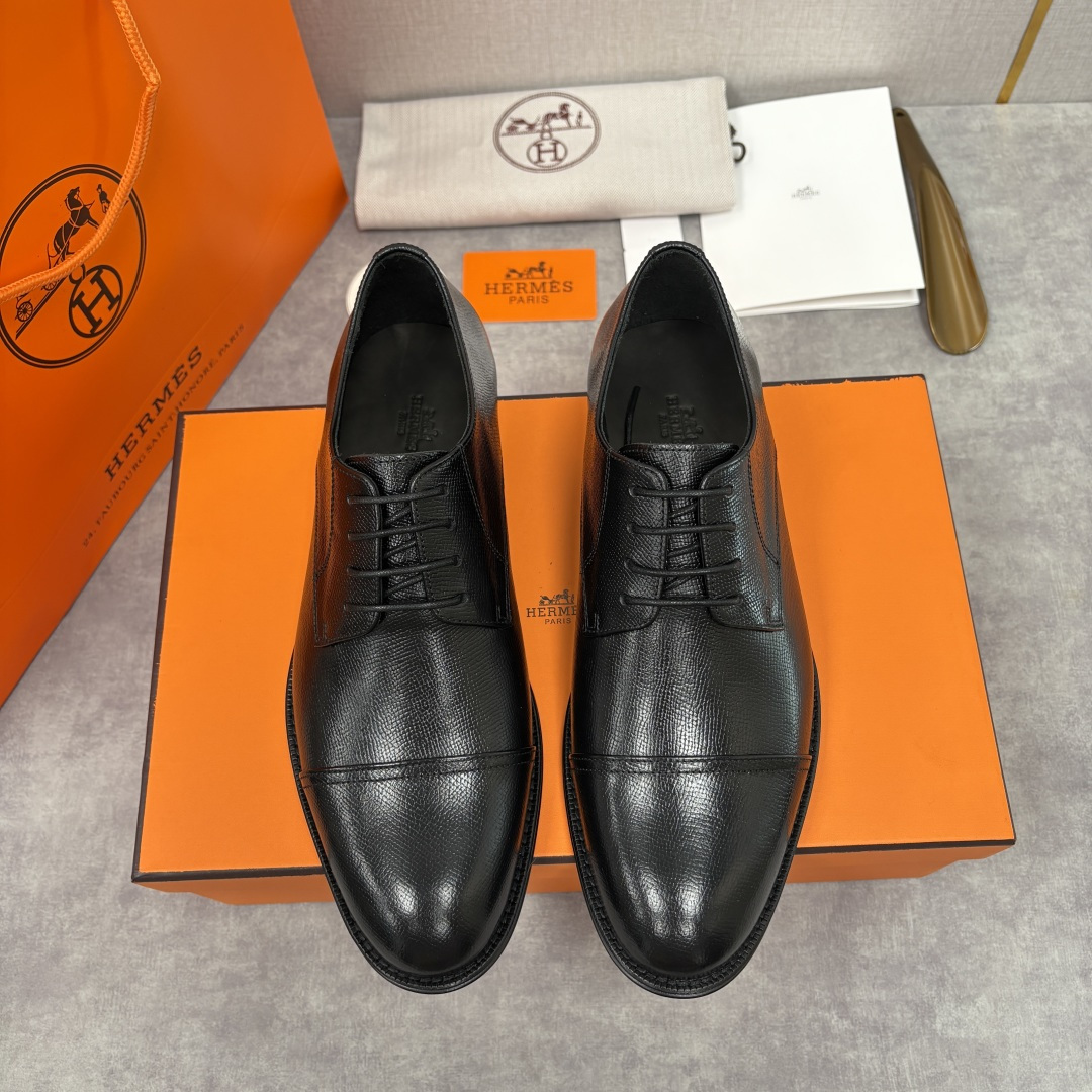 💋💍H家新品 Herme* 爱马-仕 男士三接头牛津鞋正装鞋皮鞋 兼具奢华质感与优雅格调，是商务场合的高