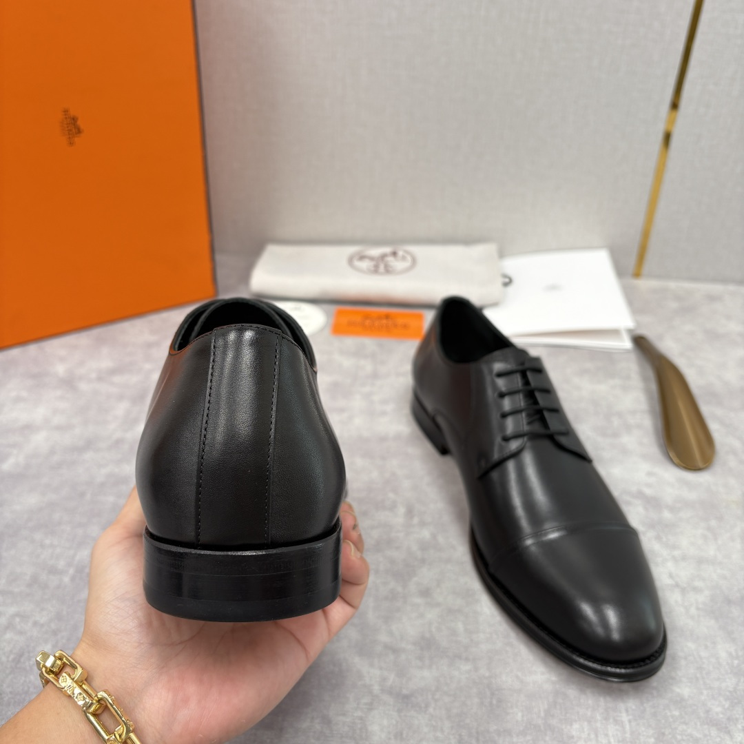 💋💍H家新品 Herme* 爱马-仕 男士三接头牛津鞋正装鞋皮鞋 兼具奢华质感与优雅格调，是商务场合的高