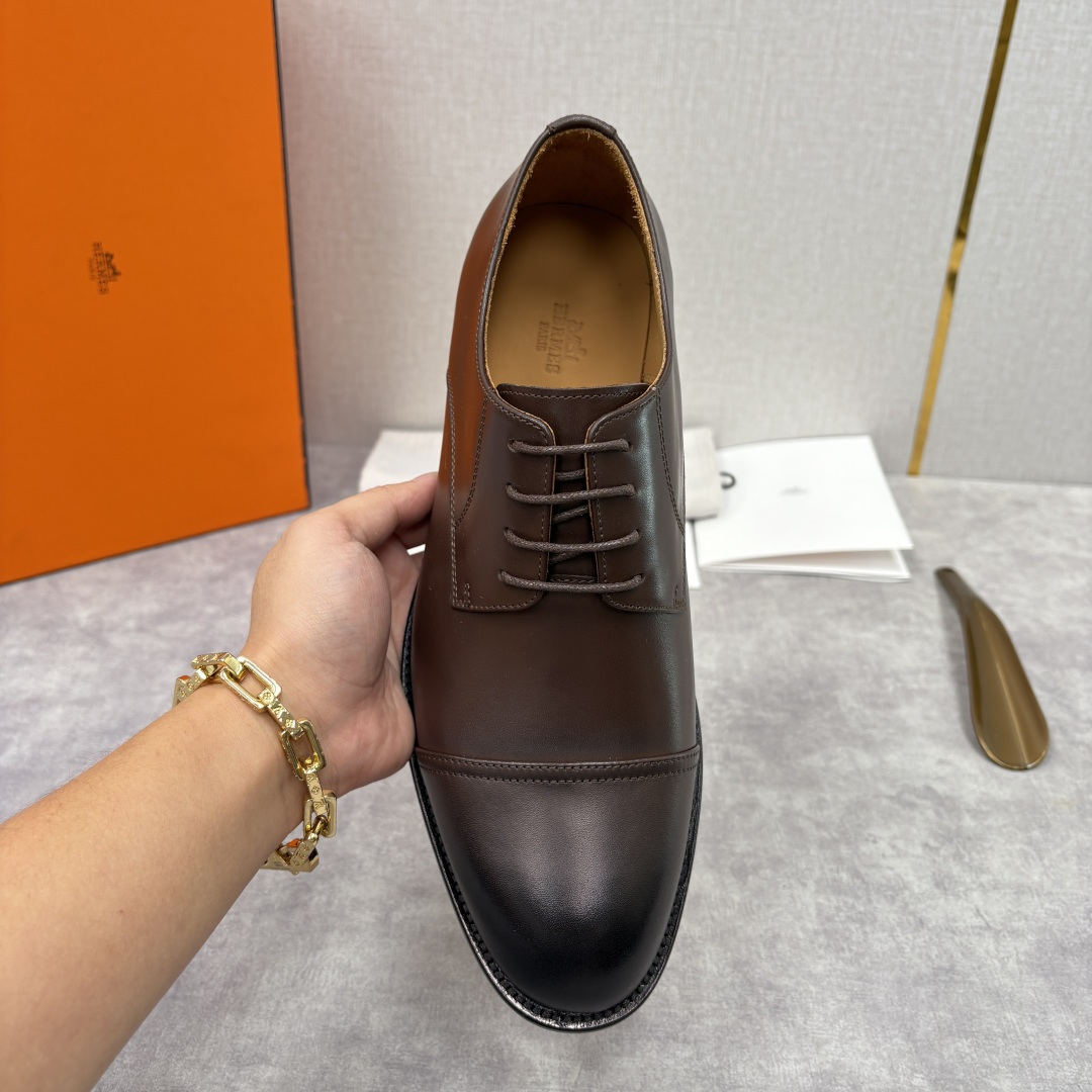 💋💍H家新品 Herme* 爱马-仕 男士三接头牛津鞋正装鞋皮鞋 兼具奢华质感与优雅格调，是商务场合的高