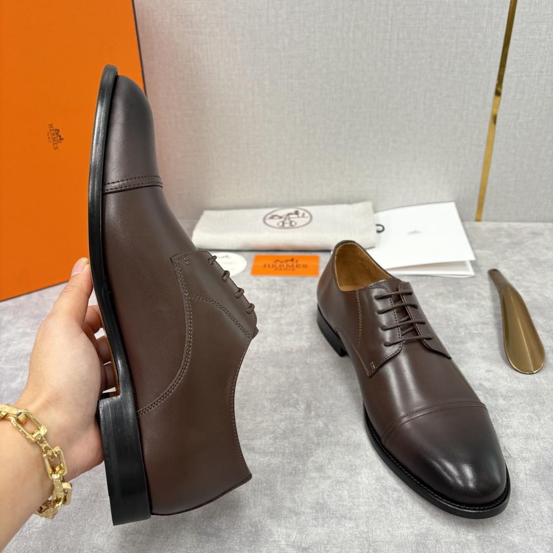 💋💍H家新品 Herme* 爱马-仕 男士三接头牛津鞋正装鞋皮鞋 兼具奢华质感与优雅格调，是商务场合的高