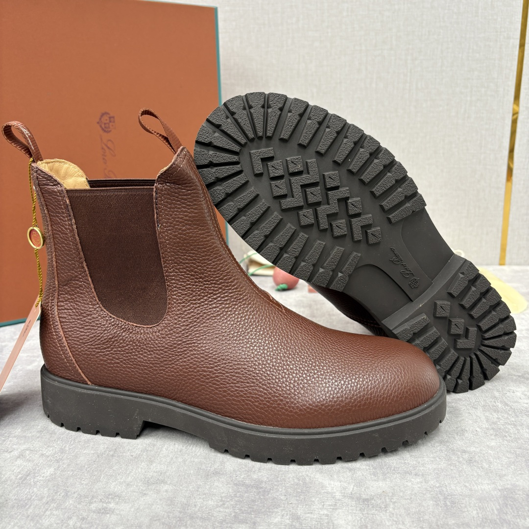 💋💍LP家 新品皮靴 Loro Pian* 诺悠*翩雅 切尔西男靴 把顶奢面料与实用设计揉进经典靴型里，