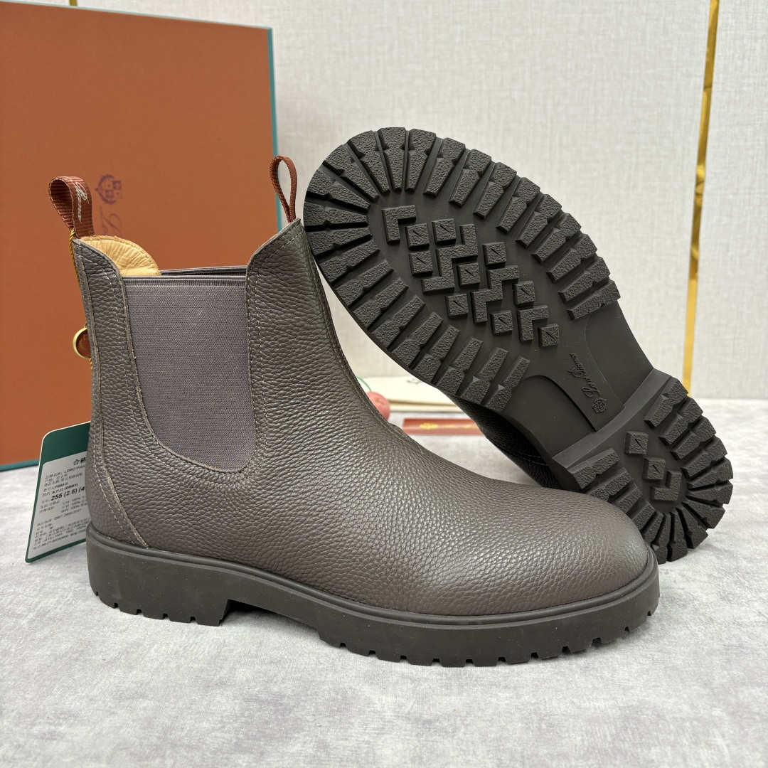 💋💍LP家 新品皮靴 Loro Pian* 诺悠*翩雅 切尔西男靴 把顶奢面料与实用设计揉进经典靴型里，