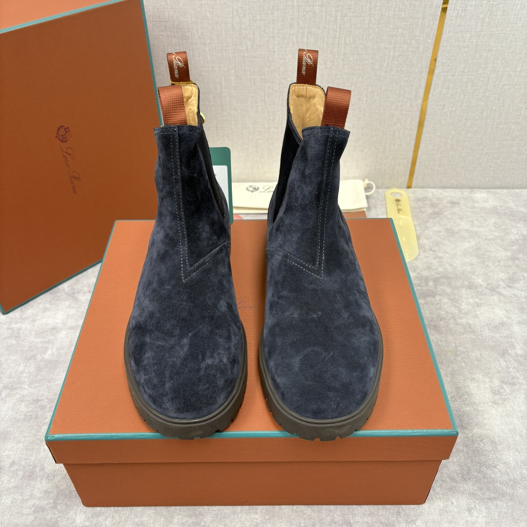 💋💍LP家 新品皮靴 Loro Pian* 诺悠*翩雅 切尔西男靴 把顶奢面料与实用设计揉进经典靴型里，