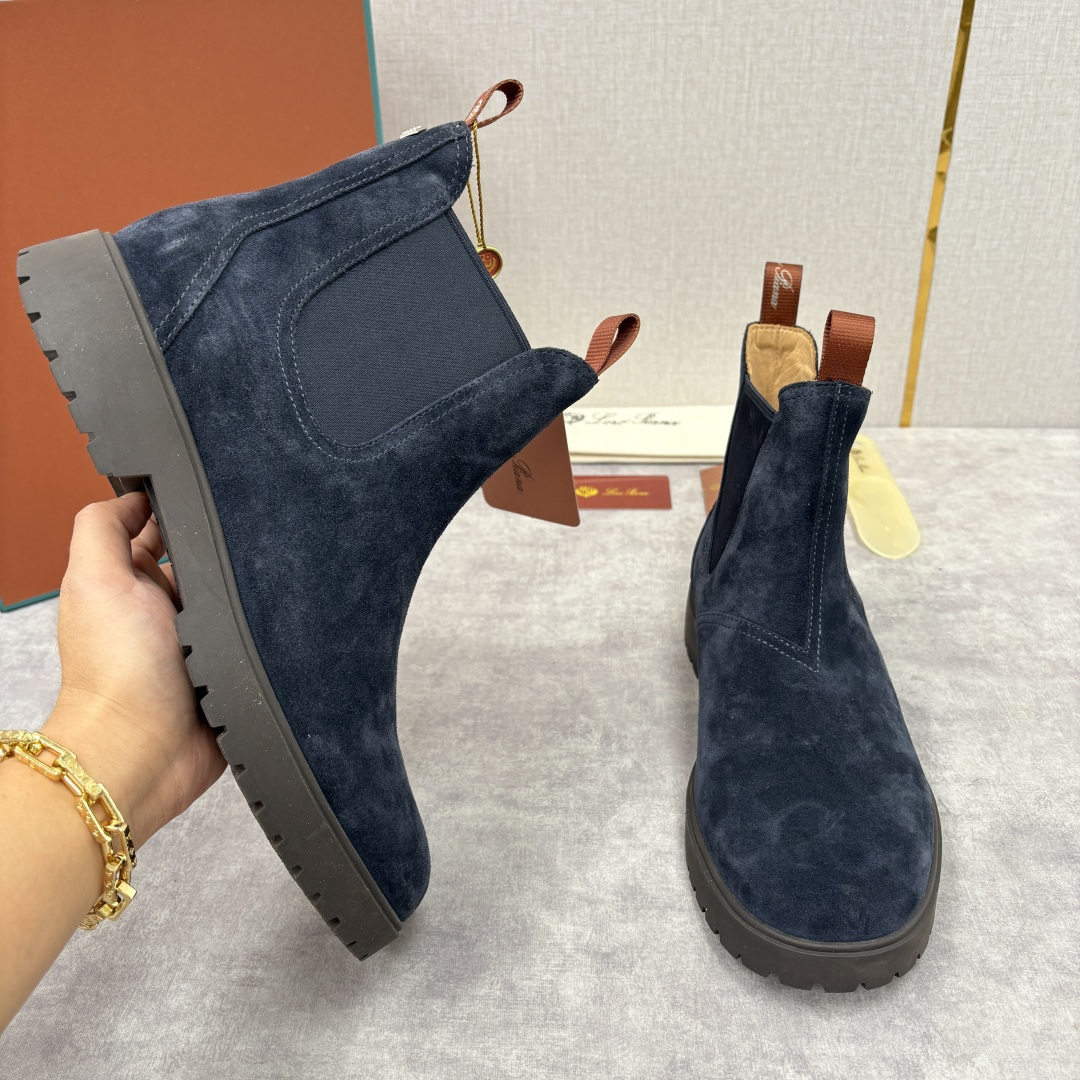 💋💍LP家 新品皮靴 Loro Pian* 诺悠*翩雅 切尔西男靴 把顶奢面料与实用设计揉进经典靴型里，