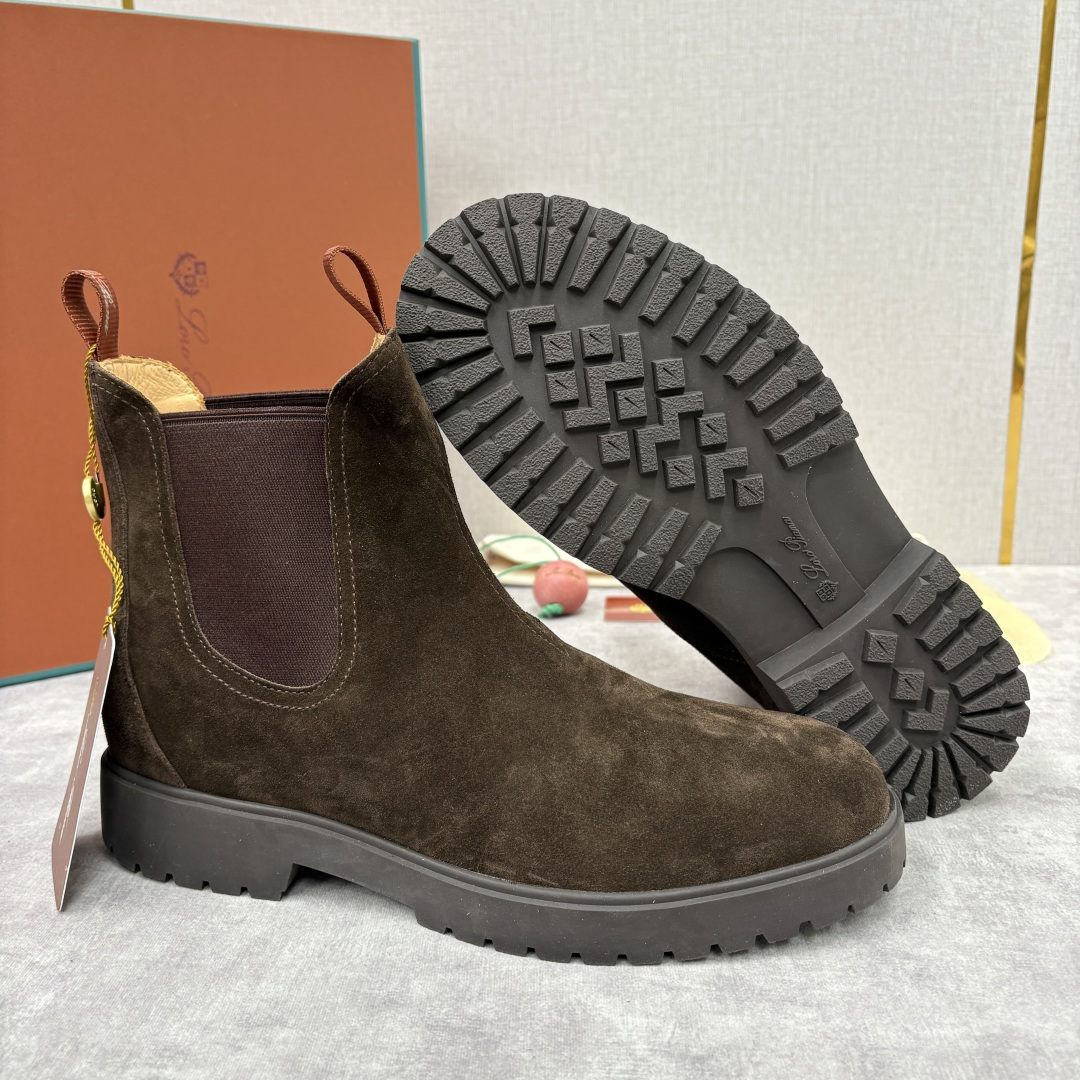 💋💍LP家 新品皮靴 Loro Pian* 诺悠*翩雅 切尔西男靴 把顶奢面料与实用设计揉进经典靴型里，