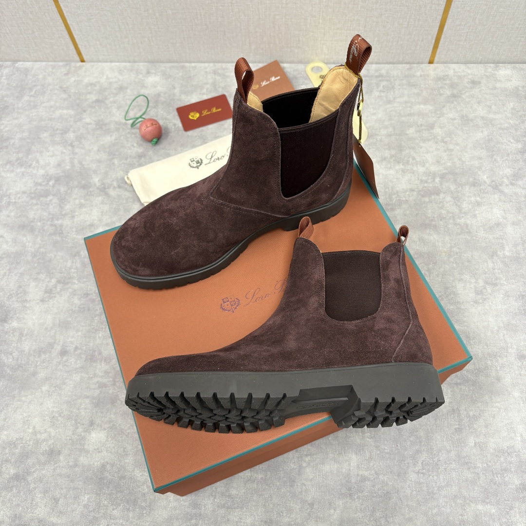 💋💍LP家 新品皮靴 Loro Pian* 诺悠*翩雅 切尔西男靴 把顶奢面料与实用设计揉进经典靴型里，