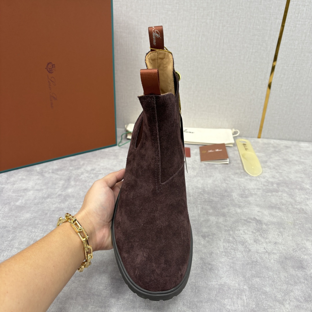 💋💍LP家 新品皮靴 Loro Pian* 诺悠*翩雅 切尔西男靴 把顶奢面料与实用设计揉进经典靴型里，