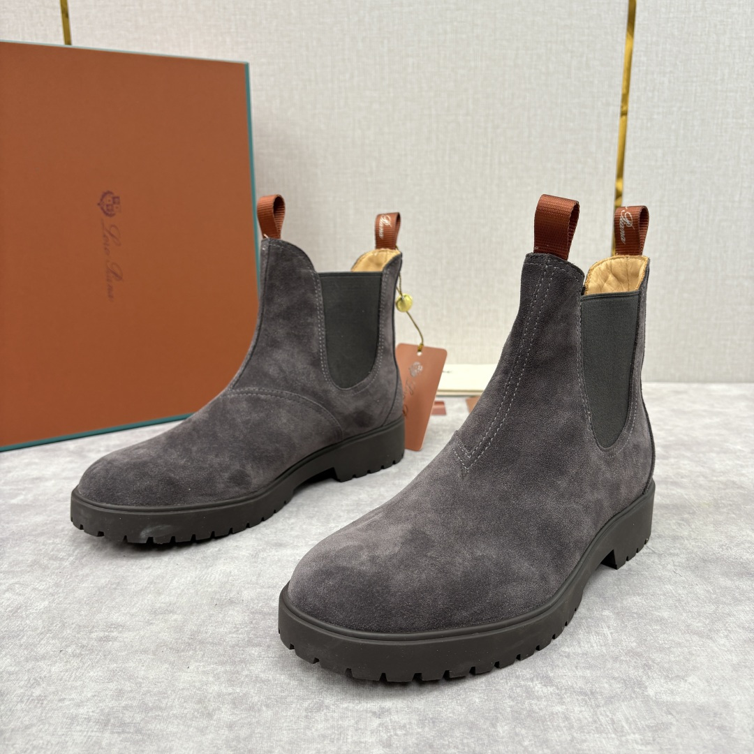 💋💍LP家 新品皮靴 Loro Pian* 诺悠*翩雅 切尔西男靴 把顶奢面料与实用设计揉进经典靴型里，