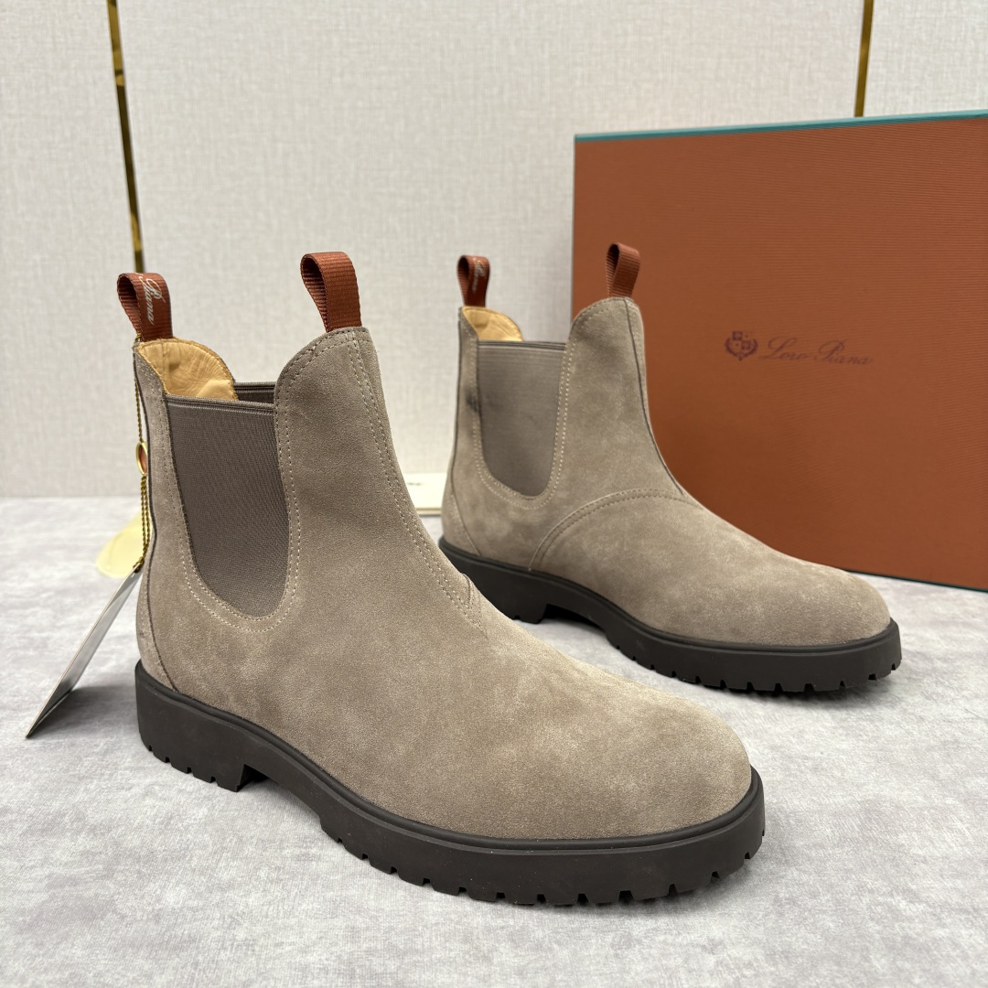💋💍LP家 新品皮靴 Loro Pian* 诺悠*翩雅 切尔西男靴 把顶奢面料与实用设计揉进经典靴型里，