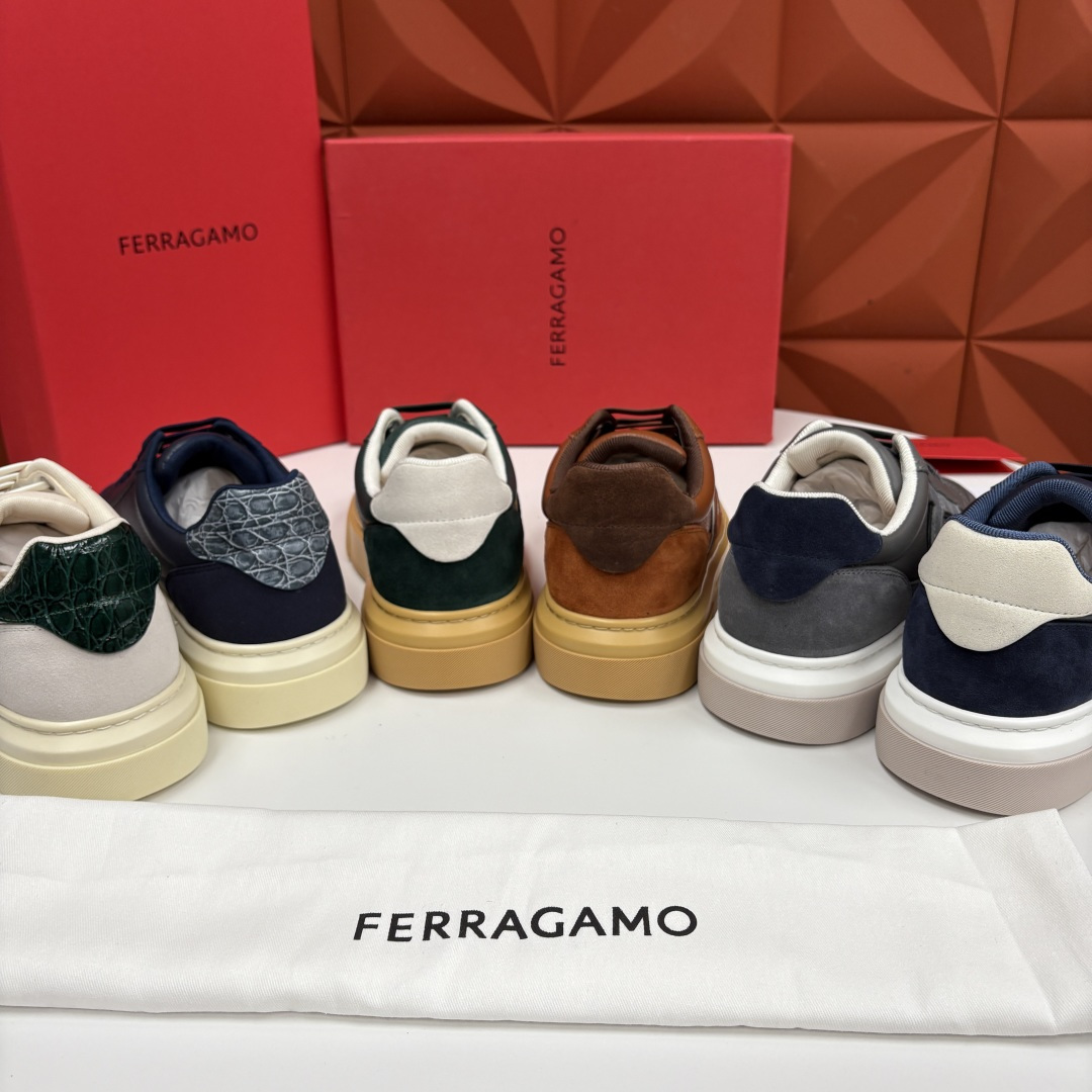 💋💍SF 菲拉～ 新款异型嵌饰休闲鞋板鞋 官方 7,300 这款休闲鞋风格低调，多元素拼接撞色设计搭配 