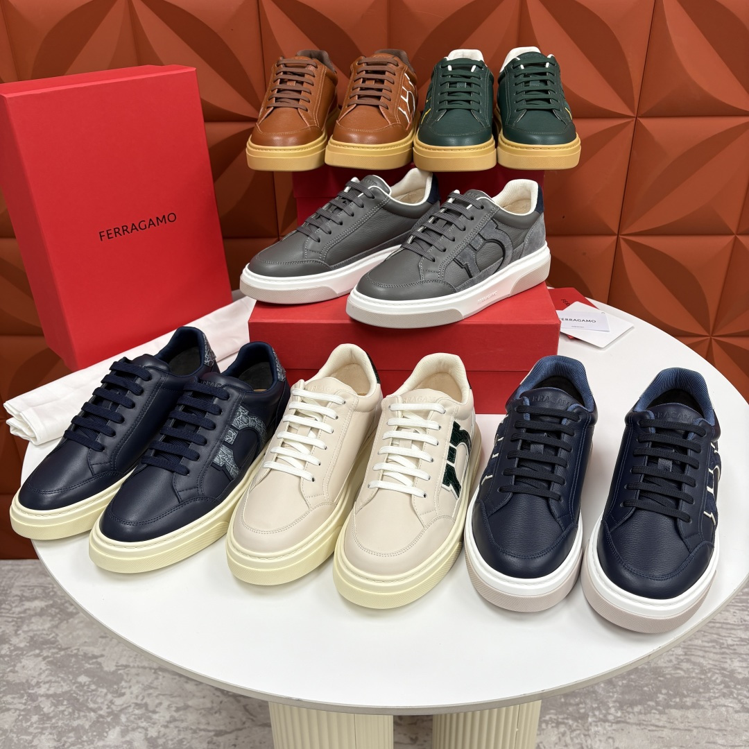 💋💍SF 菲拉～ 新款异型嵌饰休闲鞋板鞋 官方 7,300 这款休闲鞋风格低调，多元素拼接撞色设计搭配 