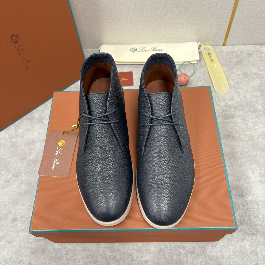 💋💍LP 家新品发售 Loro Pian* 诺悠*翩雅 的经典款短靴 此款沙漠靴系列采用荔枝纹牛皮/高丝