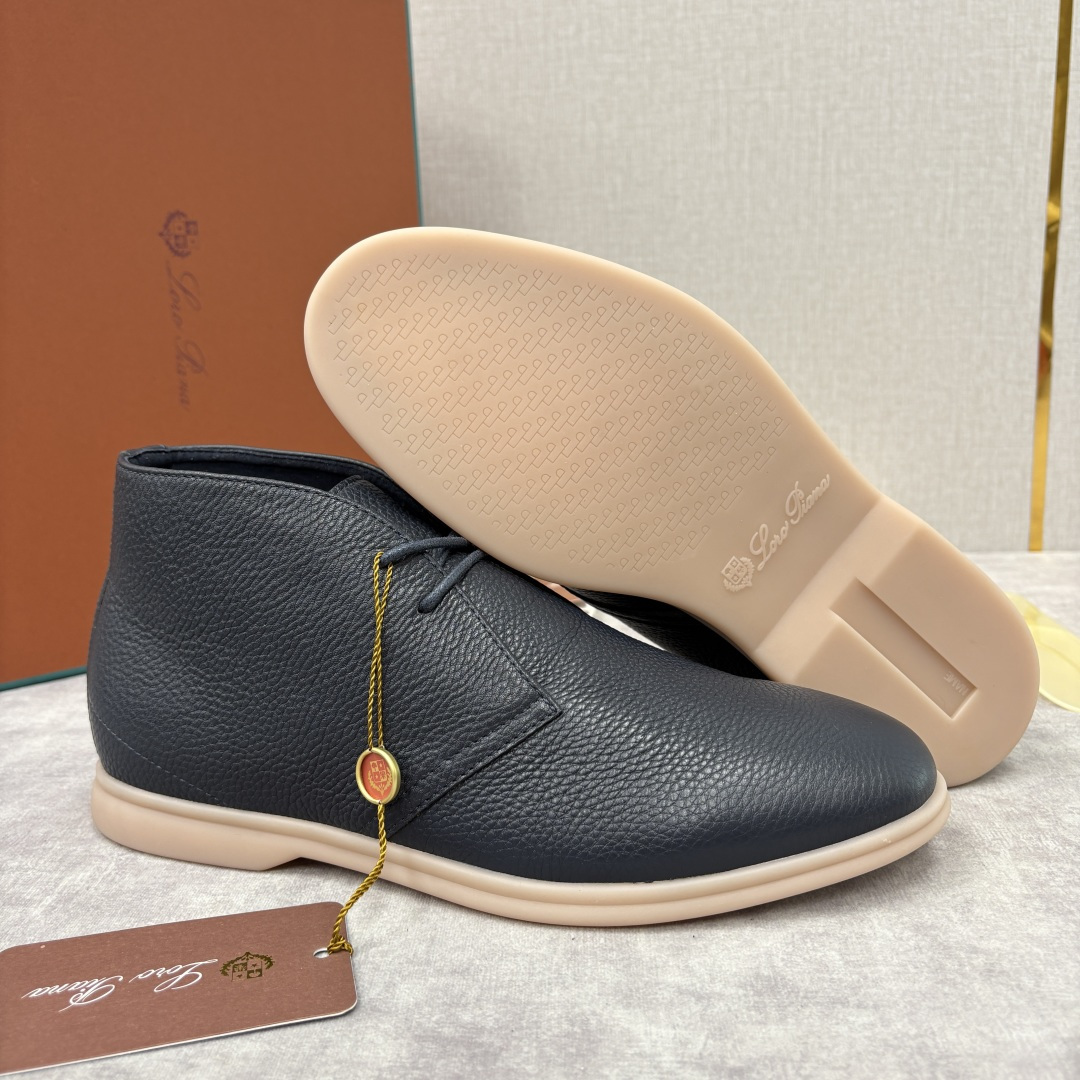 💋💍LP 家新品发售 Loro Pian* 诺悠*翩雅 的经典款短靴 此款沙漠靴系列采用荔枝纹牛皮/高丝