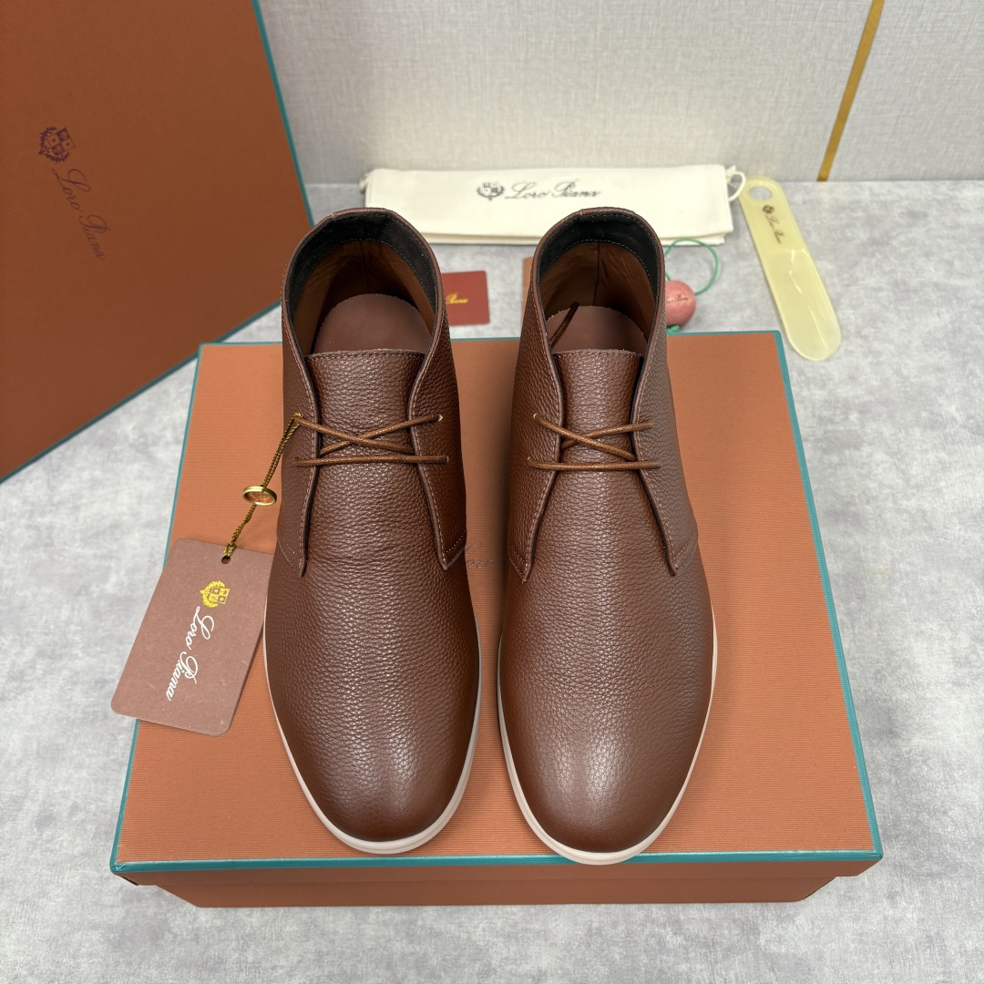 💋💍LP 家新品发售 Loro Pian* 诺悠*翩雅 的经典款短靴 此款沙漠靴系列采用荔枝纹牛皮/高丝