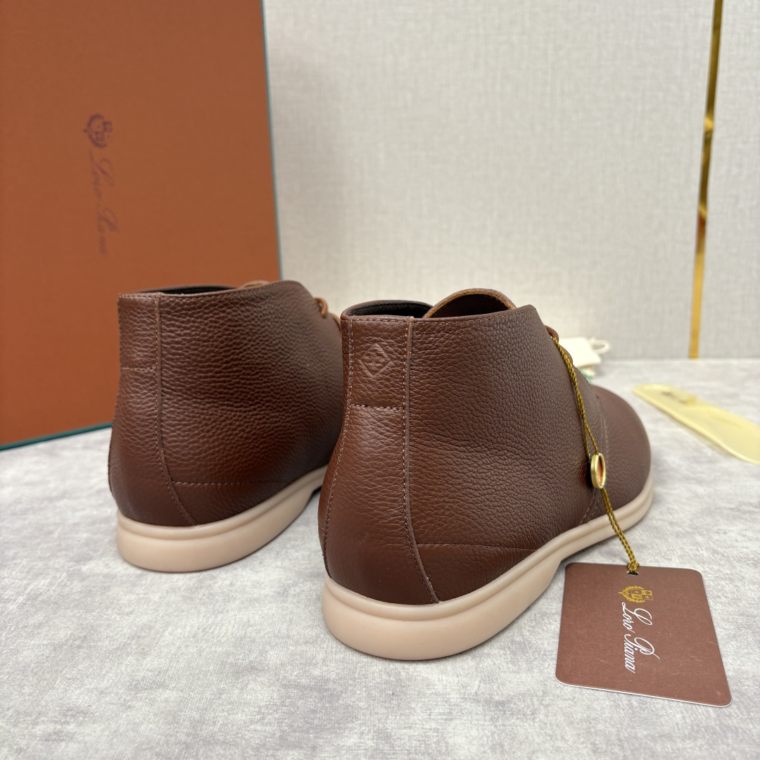 💋💍LP 家新品发售 Loro Pian* 诺悠*翩雅 的经典款短靴 此款沙漠靴系列采用荔枝纹牛皮/高丝