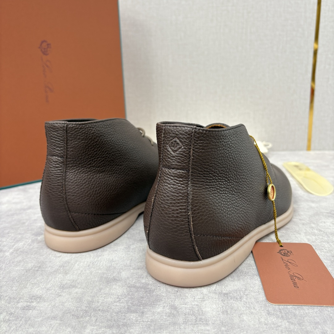 💋💍LP 家新品发售 Loro Pian* 诺悠*翩雅 的经典款短靴 此款沙漠靴系列采用荔枝纹牛皮/高丝