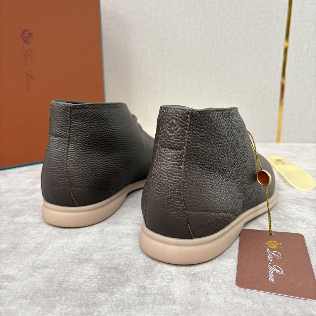 💋💍LP 家新品发售 Loro Pian* 诺悠*翩雅 的经典款短靴 此款沙漠靴系列采用荔枝纹牛皮/高丝