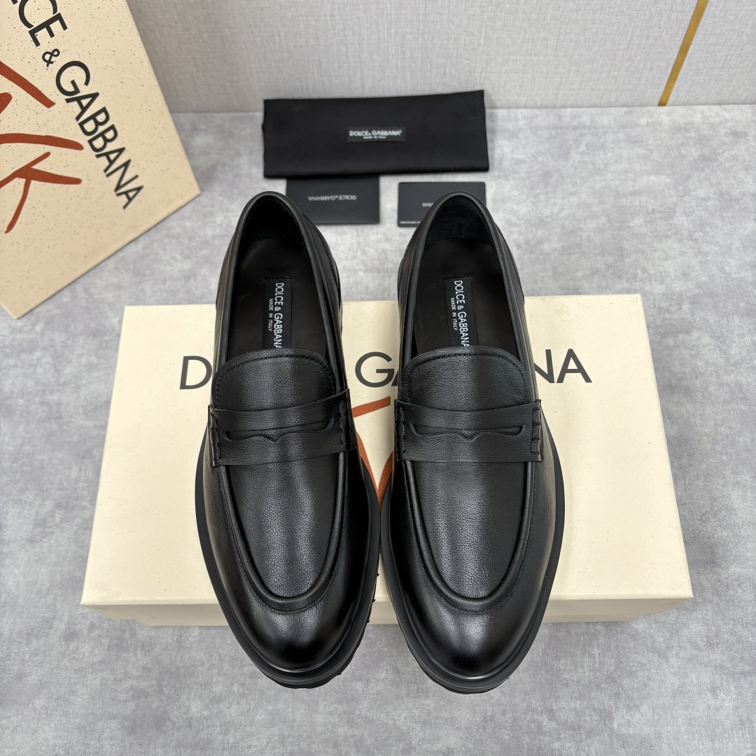 💋💍DG家新品 杜嘉-班纳 Dolce&Gabban* 男士正装鞋厚底鞋 这款乐福鞋皮鞋是把“雅痞松弛感