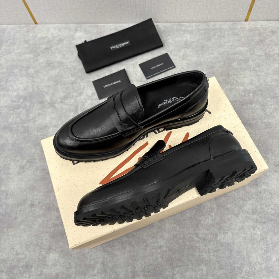 💋💍DG家新品 杜嘉-班纳 Dolce&Gabban* 男士正装鞋厚底鞋 这款乐福鞋皮鞋是把“雅痞松弛感