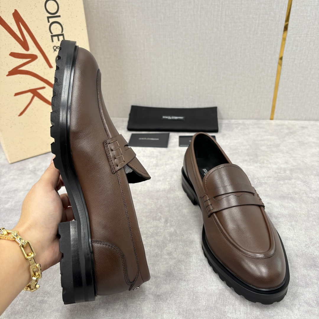 💋💍DG家新品 杜嘉-班纳 Dolce&Gabban* 男士正装鞋厚底鞋 这款乐福鞋皮鞋是把“雅痞松弛感