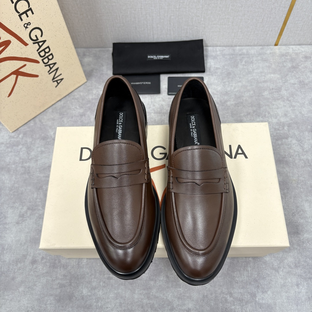 💋💍DG家新品 杜嘉-班纳 Dolce&Gabban* 男士正装鞋厚底鞋 这款乐福鞋皮鞋是把“雅痞松弛感