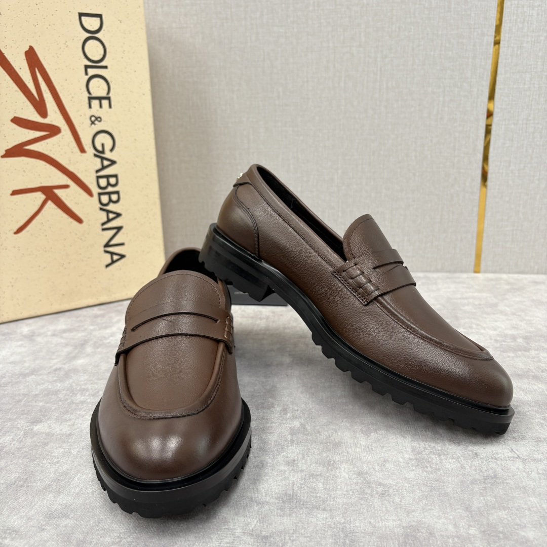 💋💍DG家新品 杜嘉-班纳 Dolce&Gabban* 男士正装鞋厚底鞋 这款乐福鞋皮鞋是把“雅痞松弛感