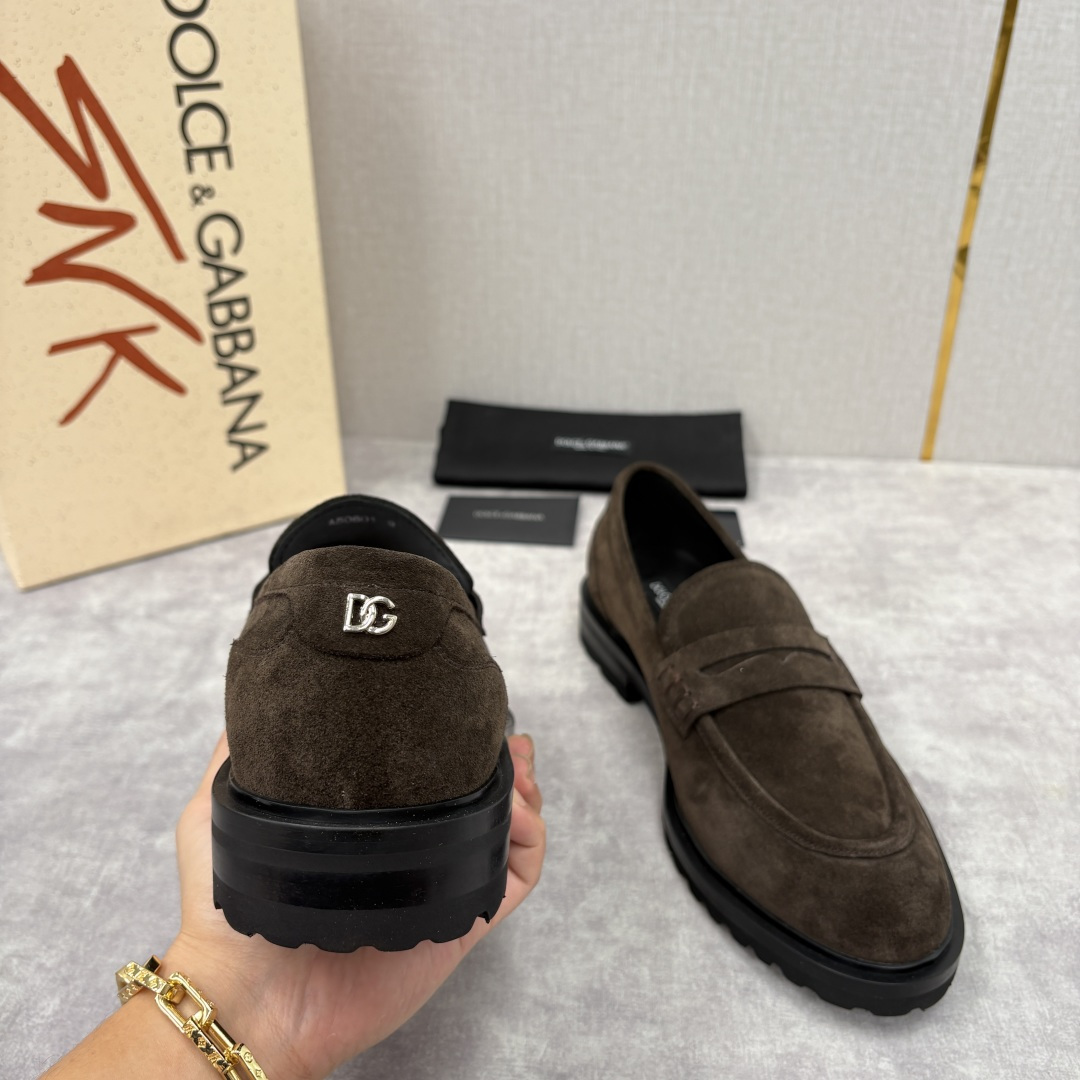 💋💍DG家新品 杜嘉-班纳 Dolce&Gabban* 男士正装鞋厚底鞋 这款乐福鞋皮鞋是把“雅痞松弛感
