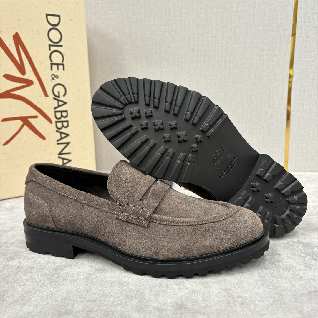 💋💍DG家新品 杜嘉-班纳 Dolce&Gabban* 男士正装鞋厚底鞋 这款乐福鞋皮鞋是把“雅痞松弛感